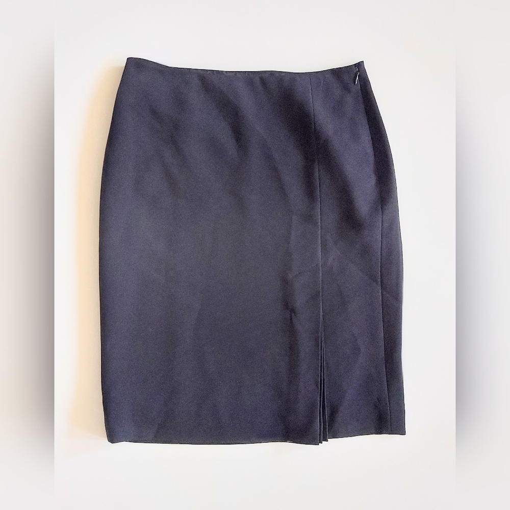 Ann Taylor Pleated Front Pencil Skirt Black Size 2